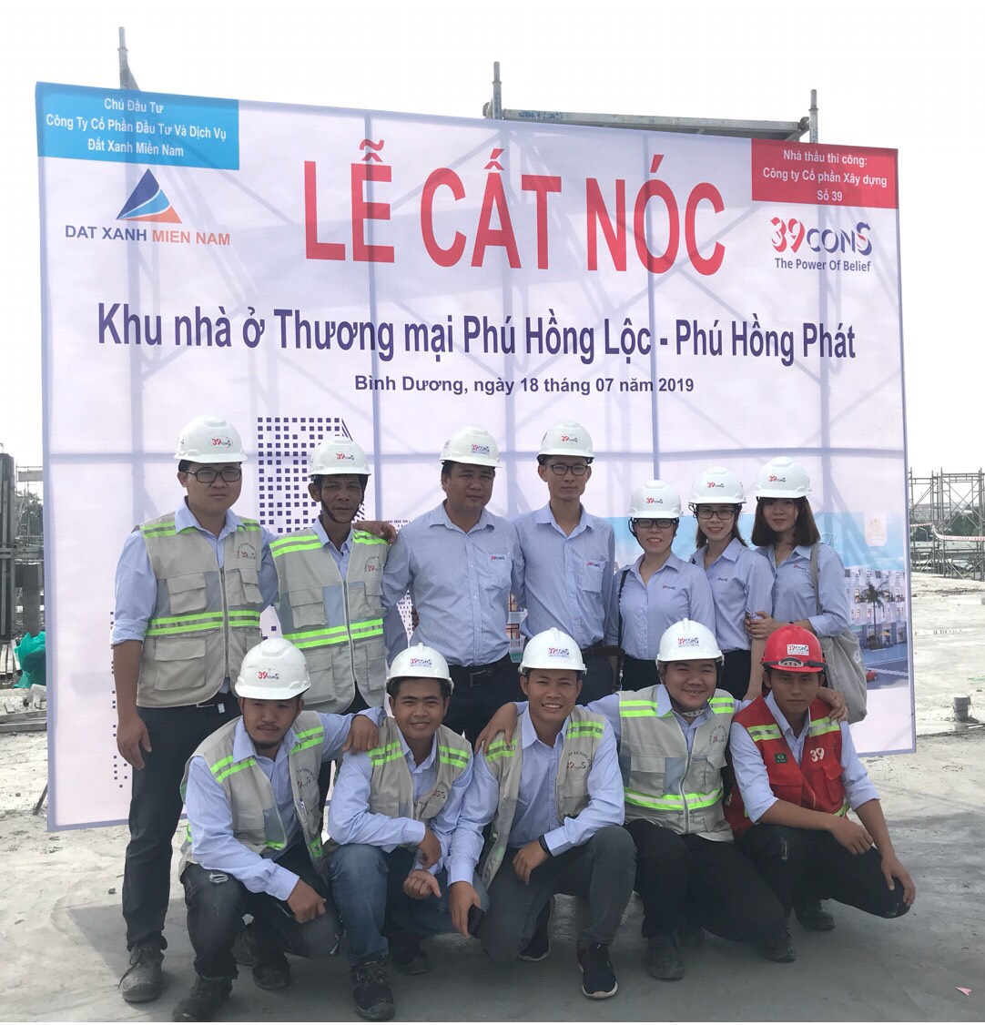 Topping out ceremony of Phu Hong Loc - Phu Hong Phat Commercial Housing Area